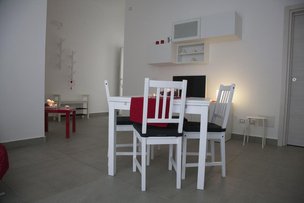 Domus Emiliae Apartment คาตาเนีย ภายนอก รูปภาพ