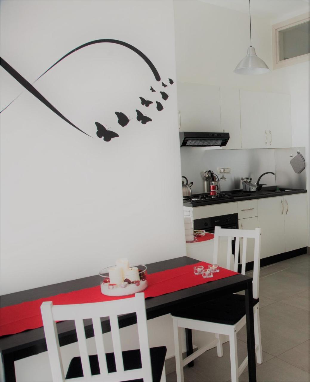 Domus Emiliae Apartment คาตาเนีย ภายนอก รูปภาพ